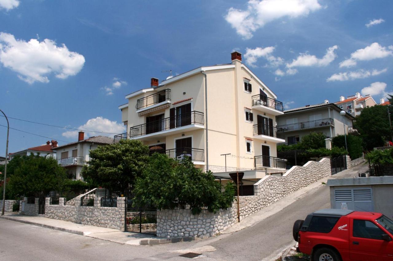 Apartments With A Parking Space Novi Vinodolski - 5593 ภายนอก รูปภาพ