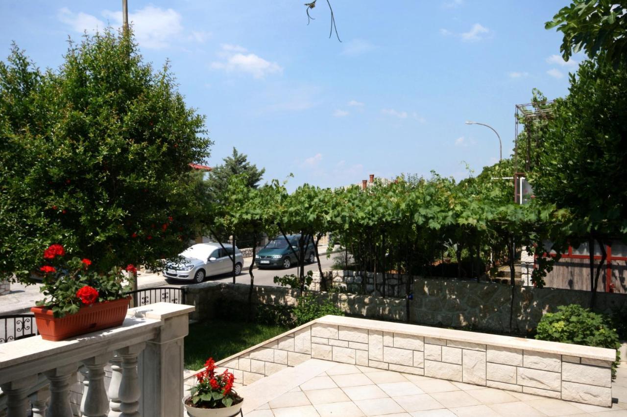 Apartments With A Parking Space Novi Vinodolski - 5593 ภายนอก รูปภาพ