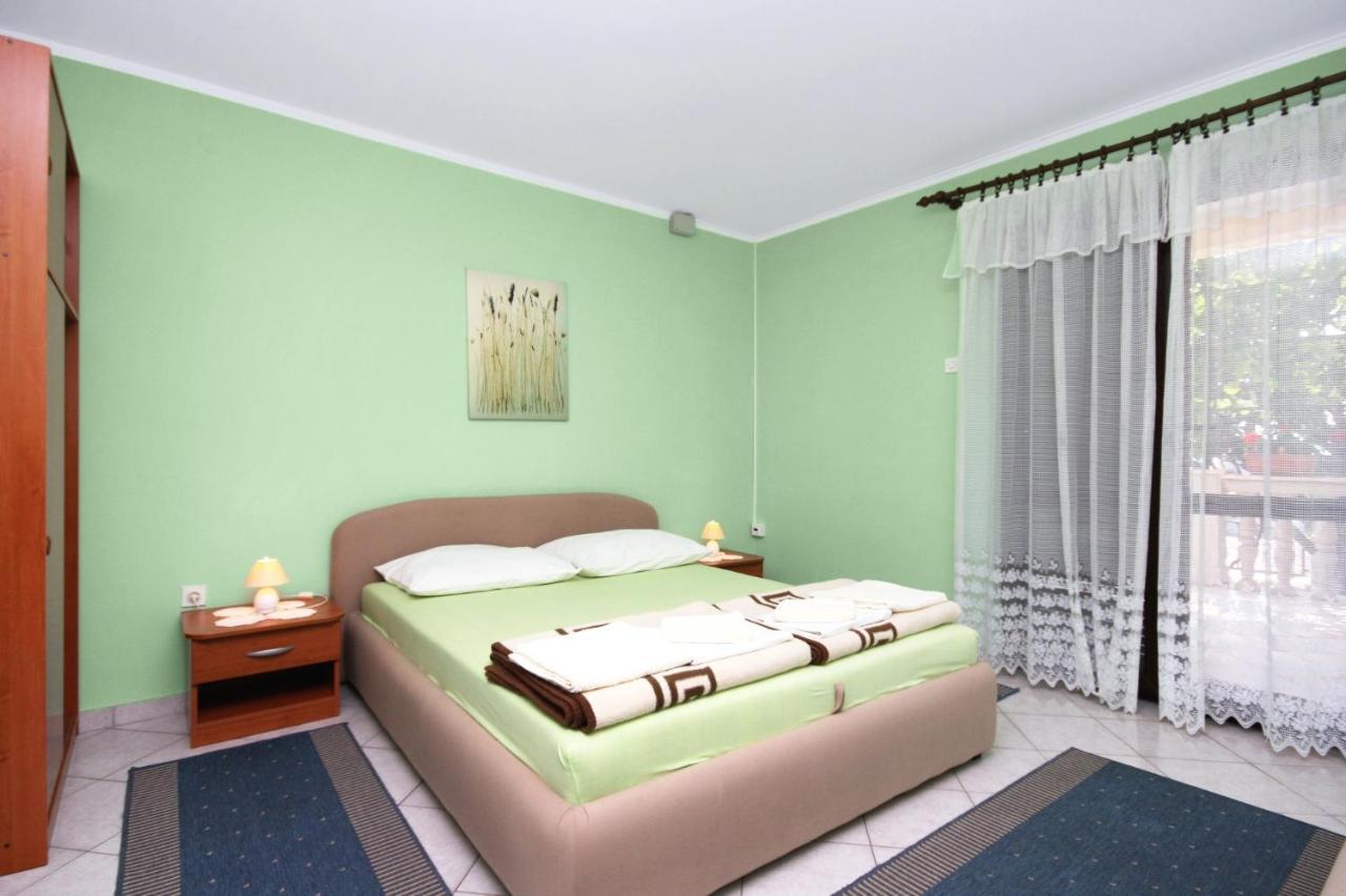 Apartments With A Parking Space Novi Vinodolski - 5593 ภายนอก รูปภาพ
