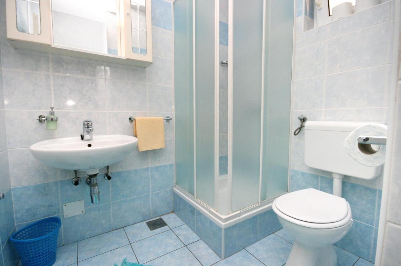 Apartments With A Parking Space Novi Vinodolski - 5593 ภายนอก รูปภาพ